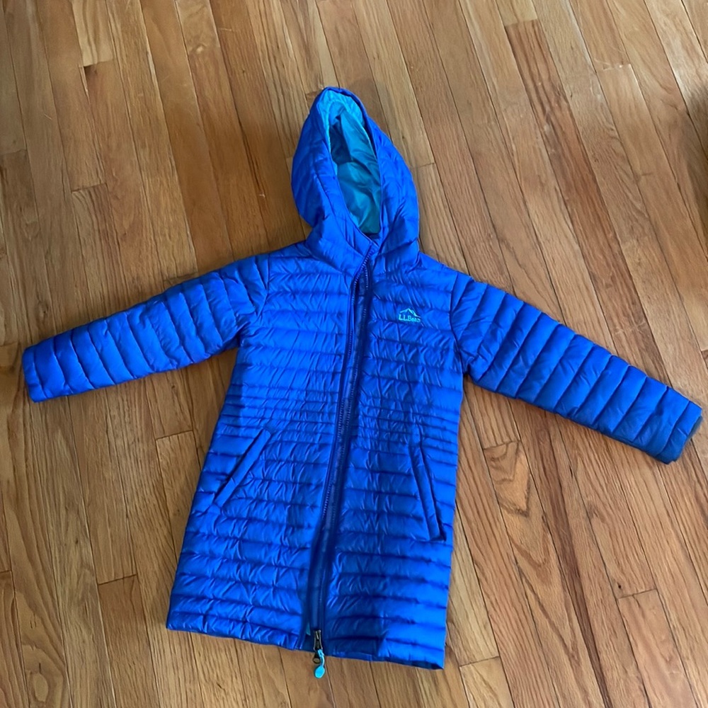 Girls light puffer coat